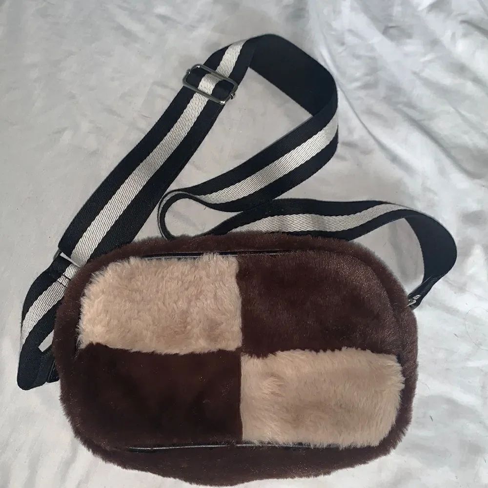 SK•NNY DIP London Faux Fur Crossbody